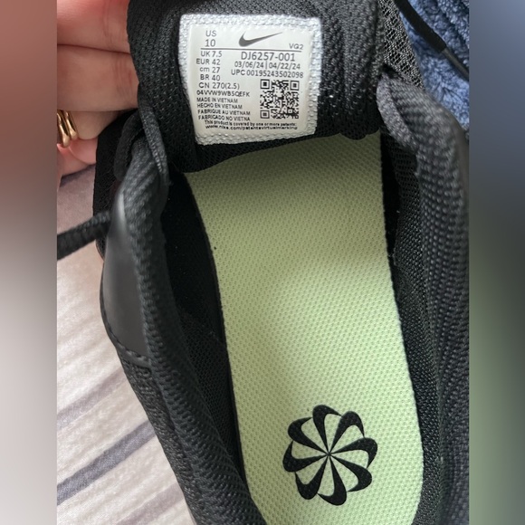 Nike Women’s Tanjun Running Shoes - Picture 5 of 5